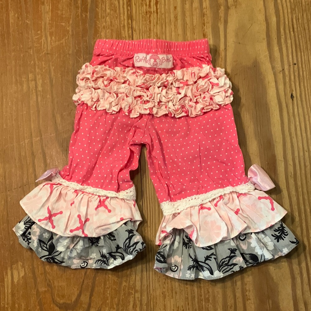 Ruffle butts 6-12 months